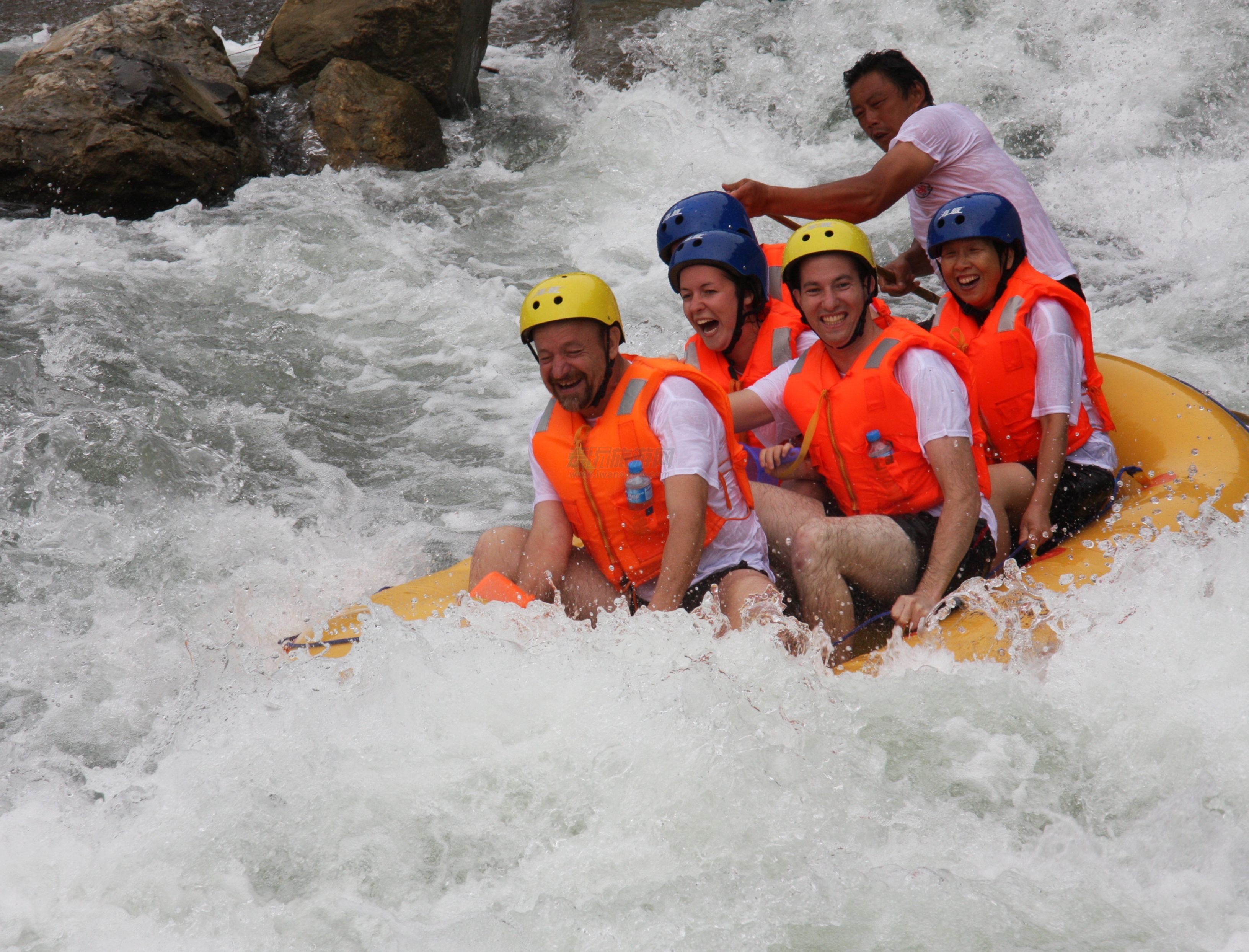 20190429/5cc6a40073220.jpg 栈道漂流.jpg