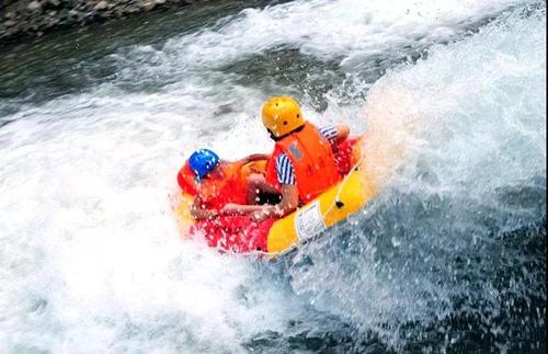 柞水溶洞福缘漂流
